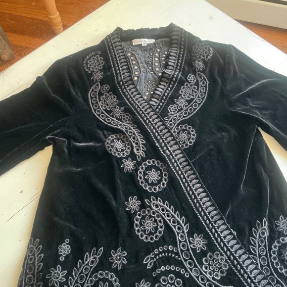 Johnny Was Black Velvet embroidered draped jacket Kimono Small - Picture 6 of 14